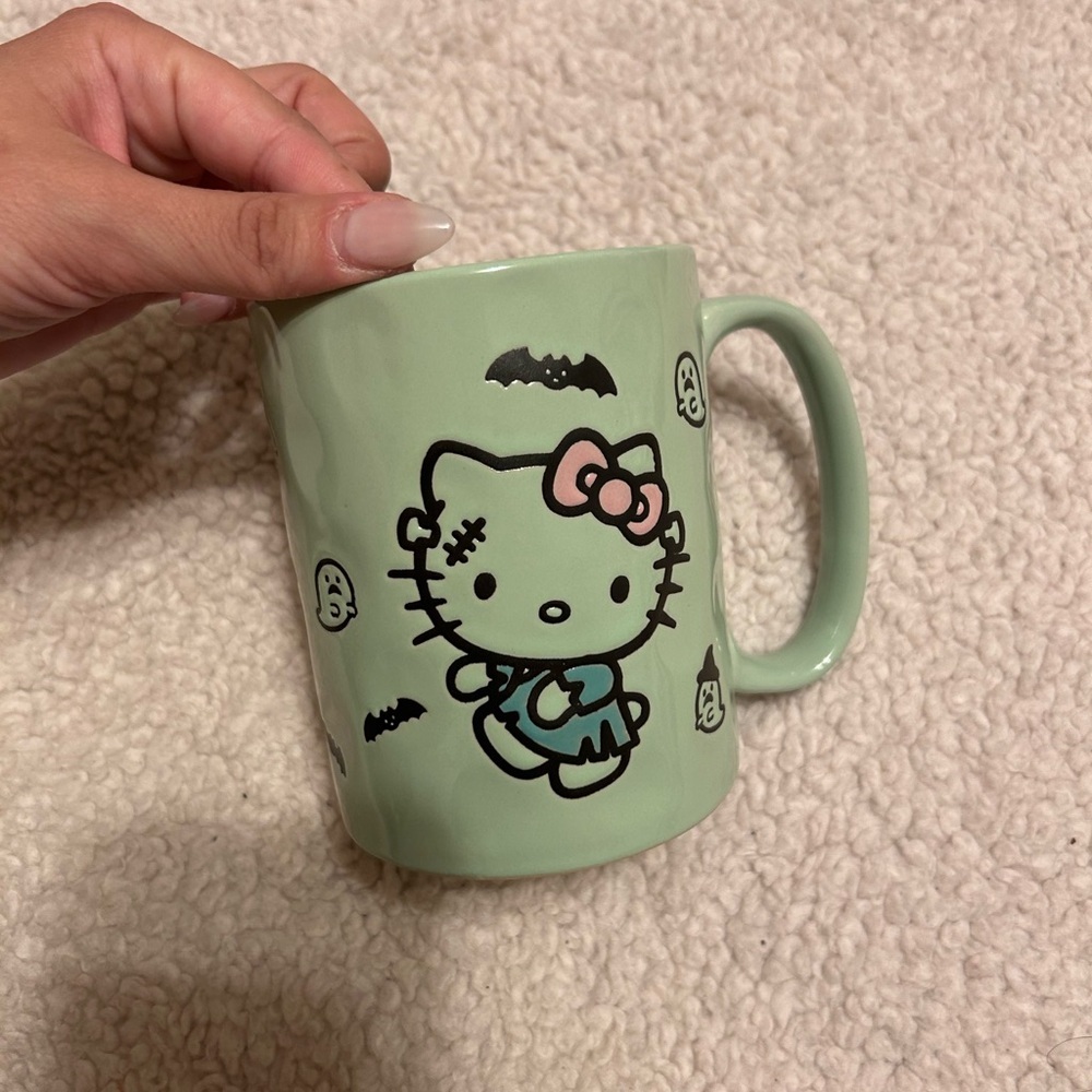 Hello Kitty Green Cup Halloween